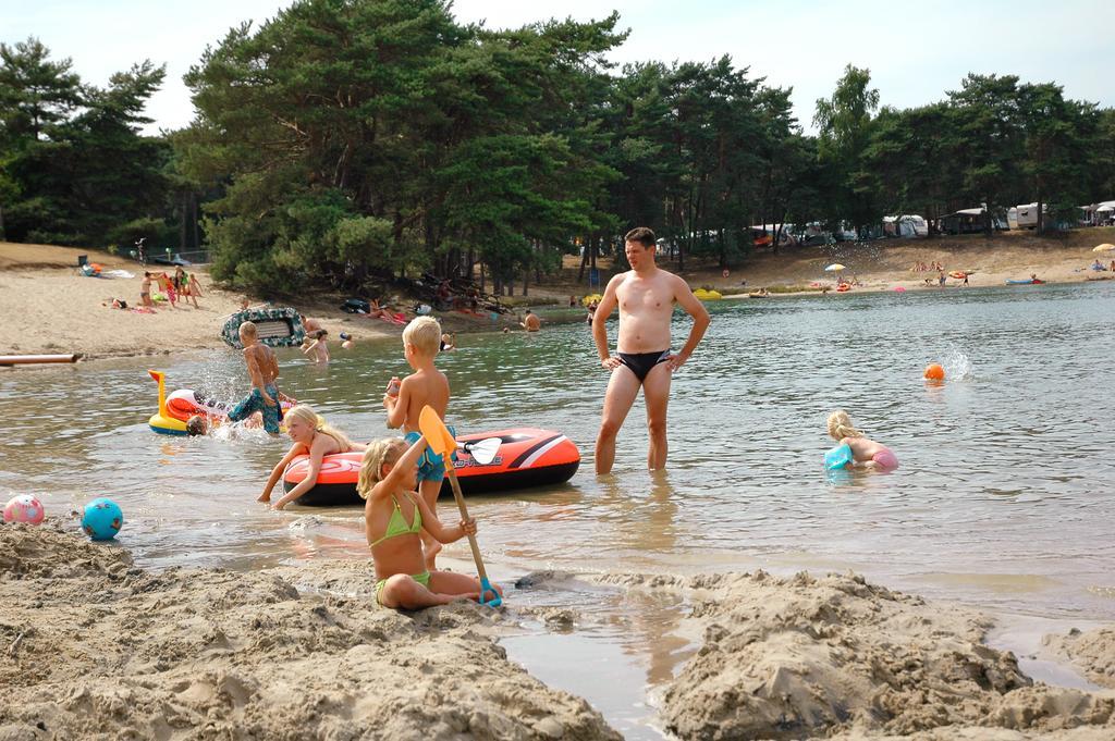 Camping Blauwe Meer Nv 호텔 로멜 외부 사진